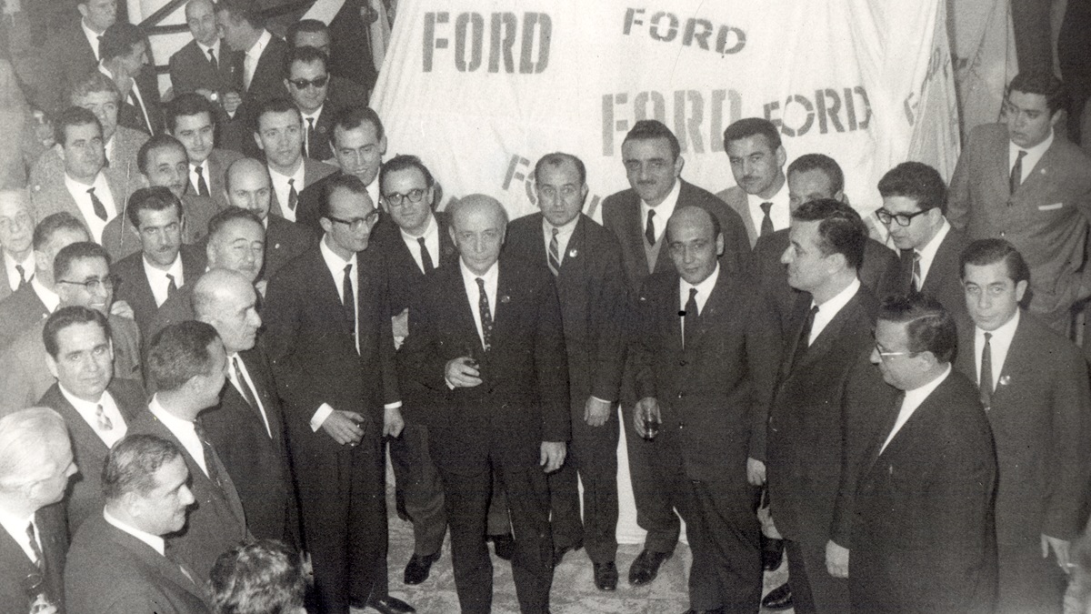 İlk uluslararası açılımlar